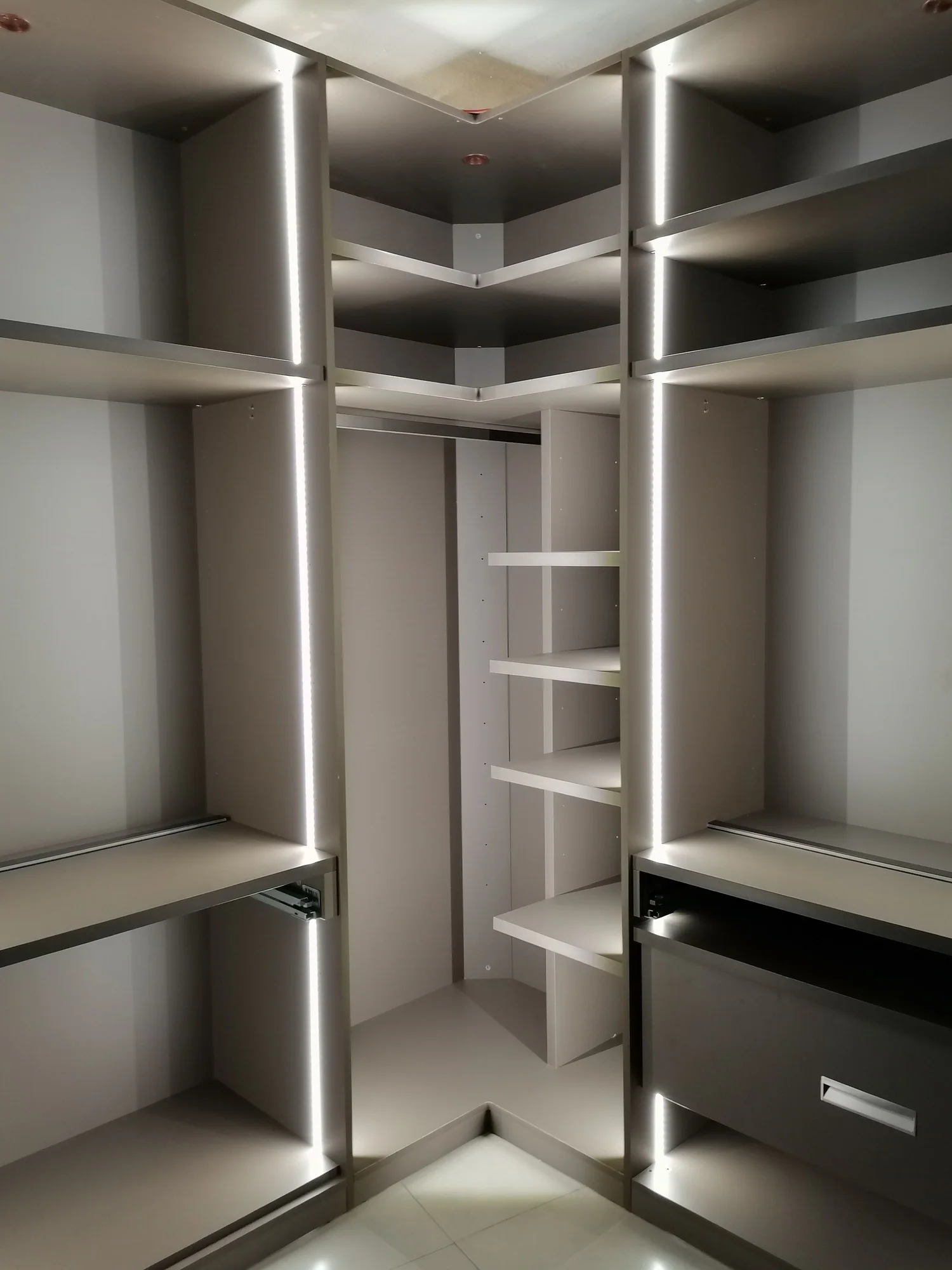 TALCO closets visual reference