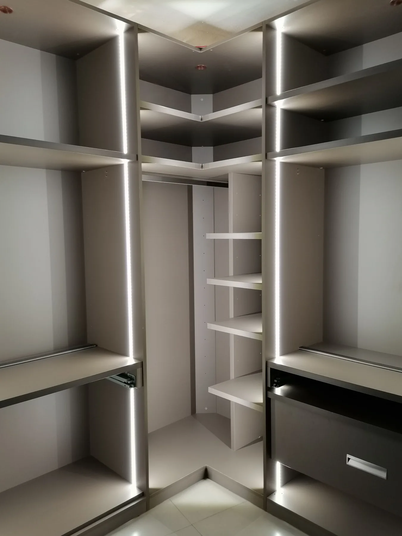 TALCO closets visual reference
